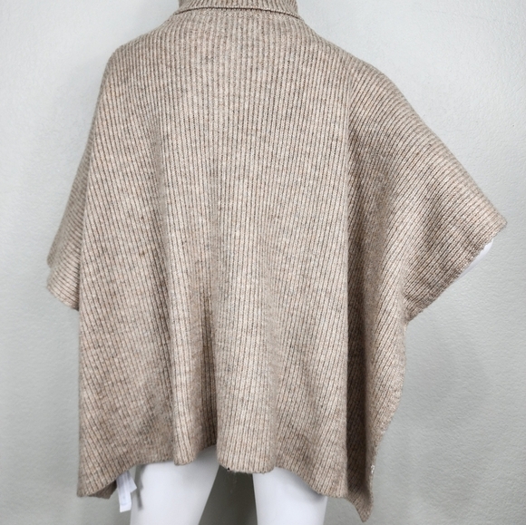 Loft Relaxed Medium Sleeve Turtleneck Poncho Tan Sweater Size M/L - Picture 7 of 10